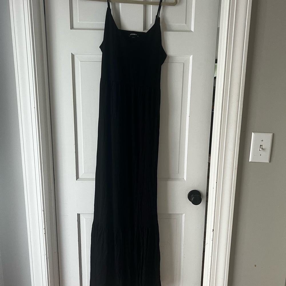 Elegant Black Maxi Dress